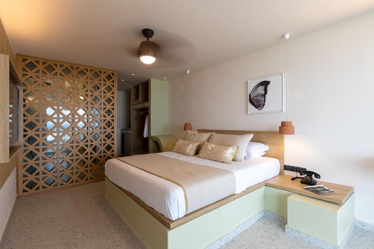 Kouros Exclusive Hotel & Suites - Adults Only Faliraki Exterior photo