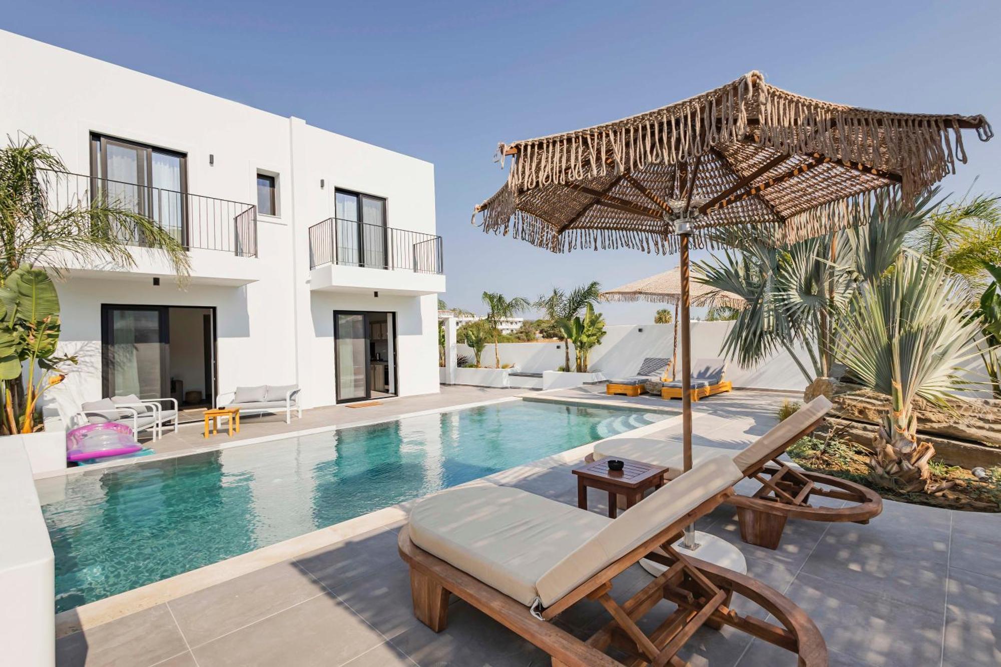 Kouros Exclusive Hotel & Suites - Adults Only Faliraki Exterior photo